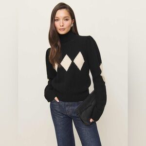 NWT Reformation Diamond Cashmere Turtleneck